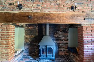 Photo 17- click for photo gallery